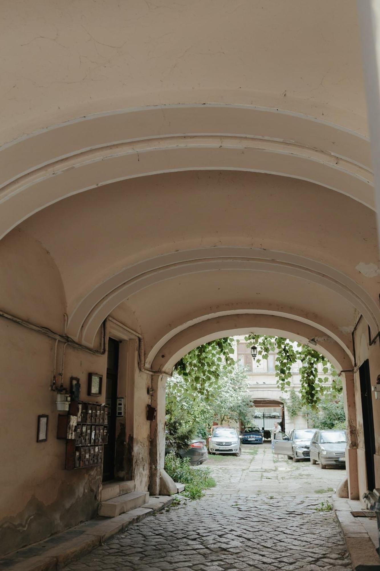 Contessa Central Studio Cluj-Napoca Ngoại thất bức ảnh