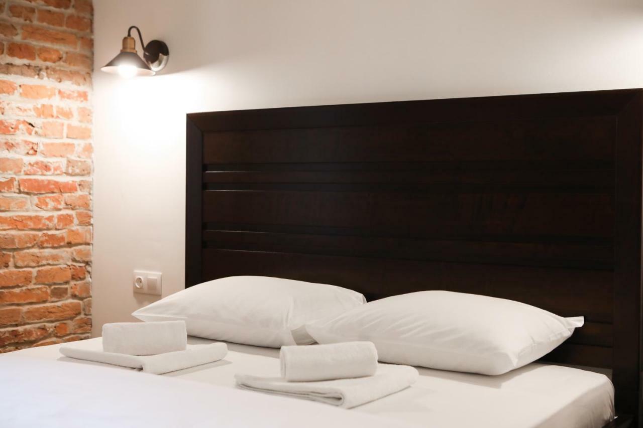 Contessa Central Studio Cluj-Napoca Ngoại thất bức ảnh