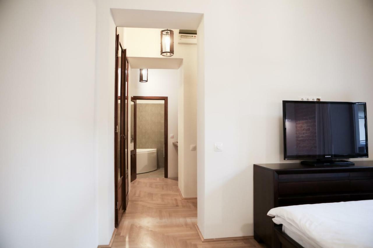 Contessa Central Studio Cluj-Napoca Ngoại thất bức ảnh